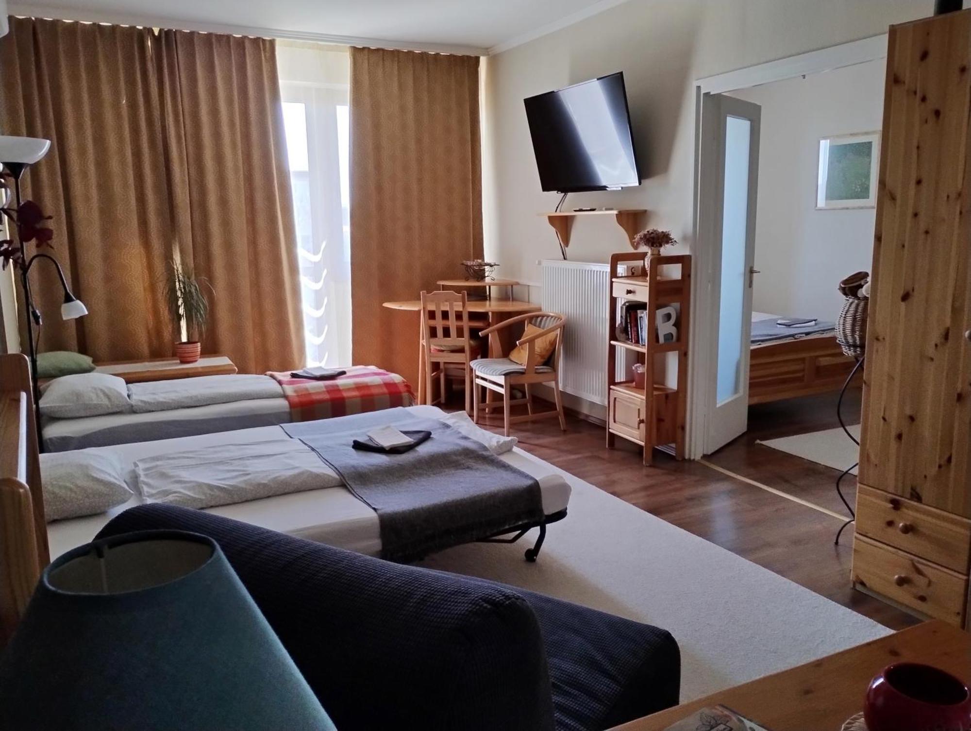 St. Benedek Apartmanlakas Apartment Mezokovesd ภายนอก รูปภาพ